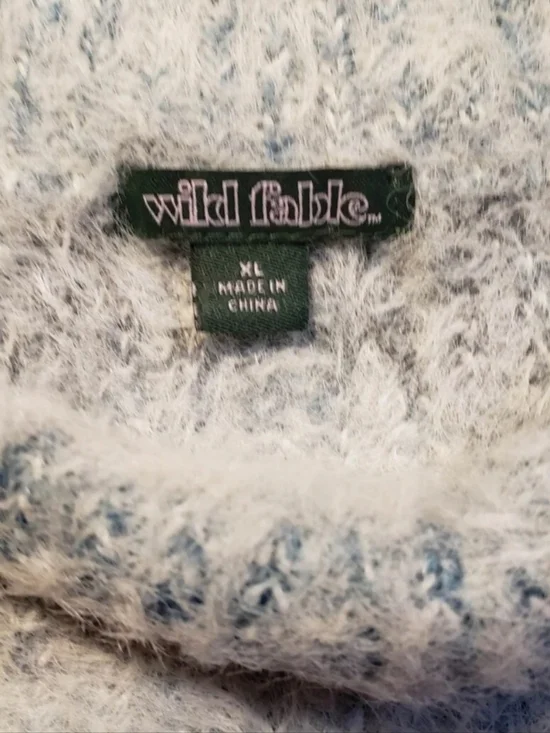 Wild Fable Women's Sweater Size: XL Fuzzy - Picture 6 of 10